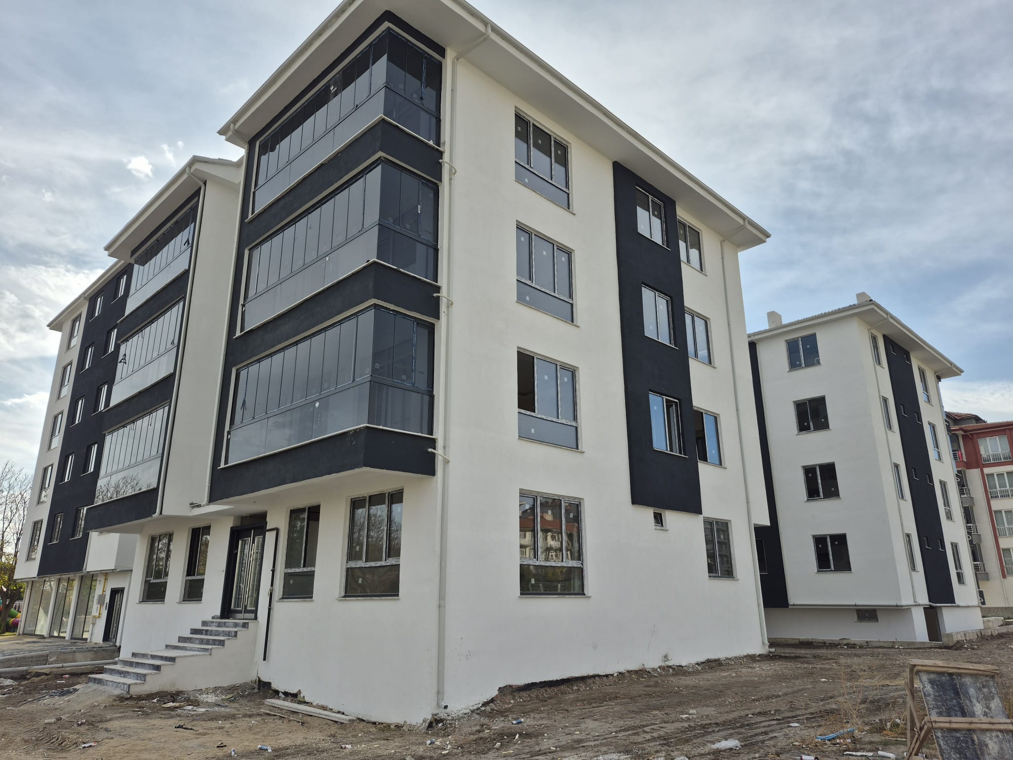 Yüzügüllü İnşaat projesi